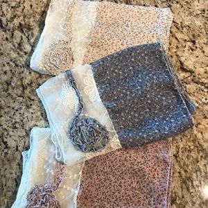 Fashionable oblong scarves set of three, gorgeous